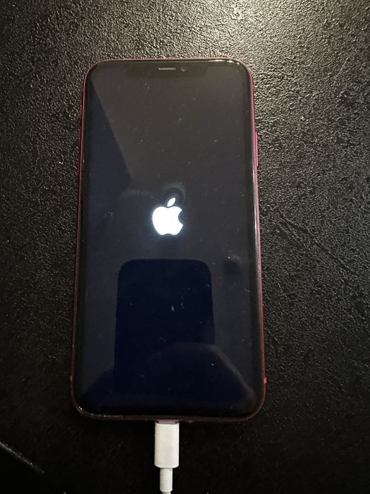 Iphone 11 Red, 128 GB