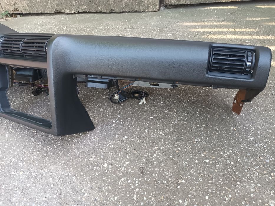 Plansa bord bmw e30 ursulet