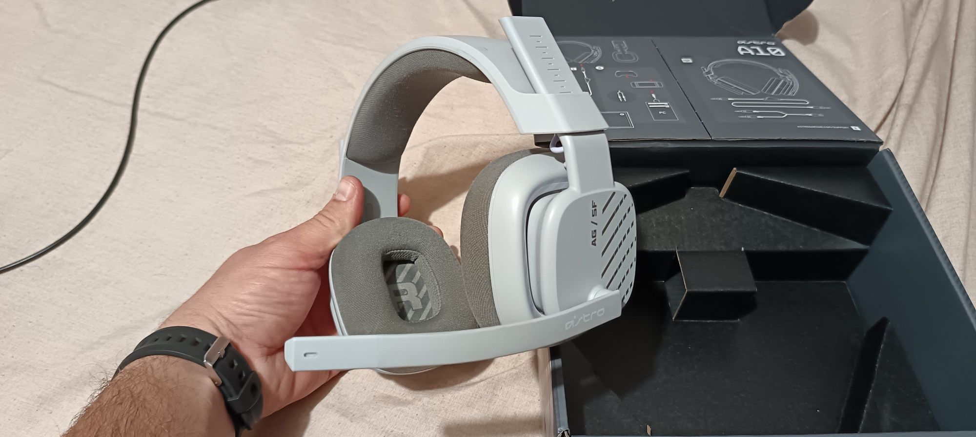Слушалки logitech astroA10