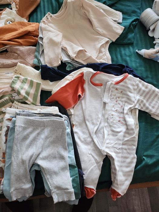 Lot hăinuțe bebe 68
