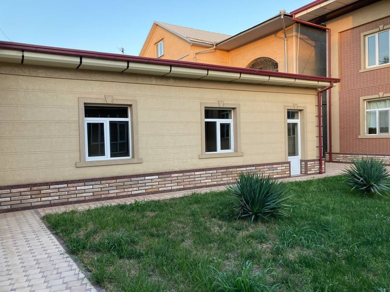 Продается дом от собственника в Кибрайском районе, махалля Ункурган.