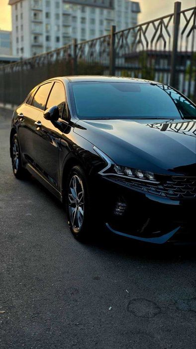 Срочно! Kia K5 Престиж Спешл 2.5л AT 23/24г Черный! Без люка!