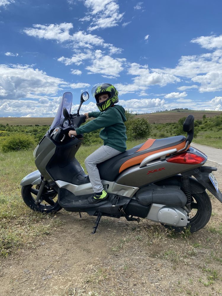 Yamaha X max 250