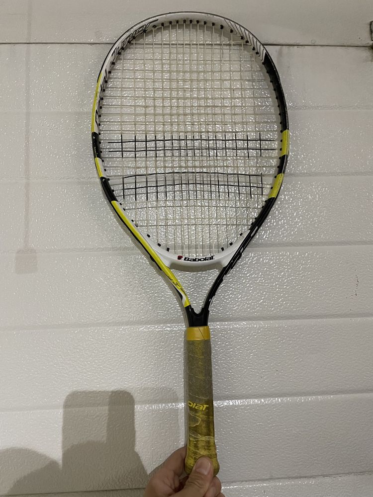 Теннисные ракетки в чехлах, 23 дюйма