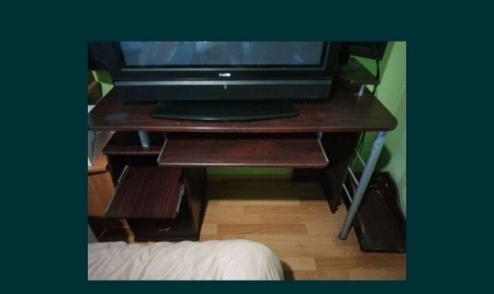 Продам компьютерный стол и тумбу