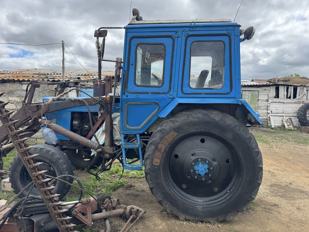 Трактор можно в комплекте