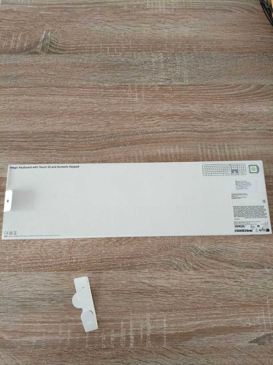 Клавиатура Apple Magic Keyboard (MMMR3Z/A), Touch ID, Numeric Keypad