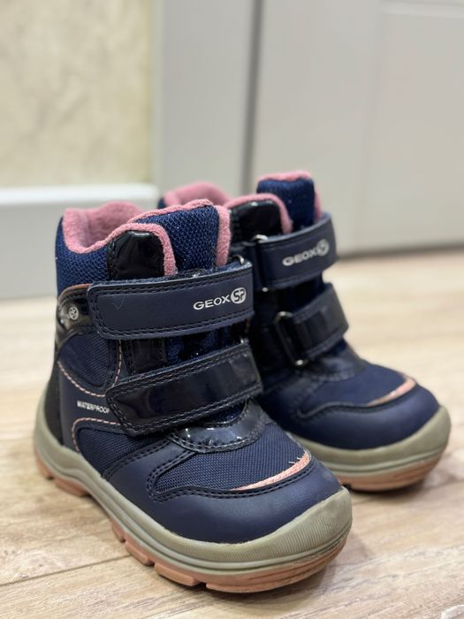 Сапоги детские на девочку Geox, 24 размер