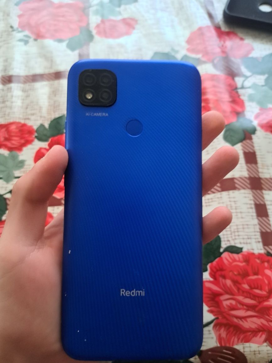 Vând Redmi Not 9