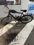 Vand bicicleta cu motor 80cc
