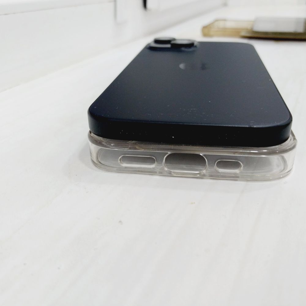 iPhone 15 128 GB
