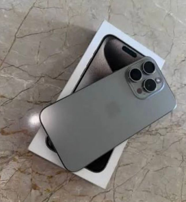 Продам iphone 15 pro айфон 256