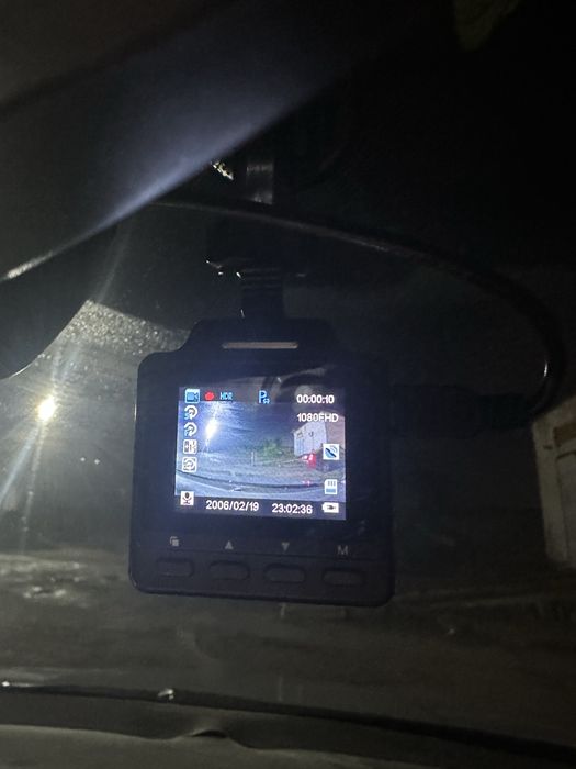 Продам видеорегистратор incar wifi