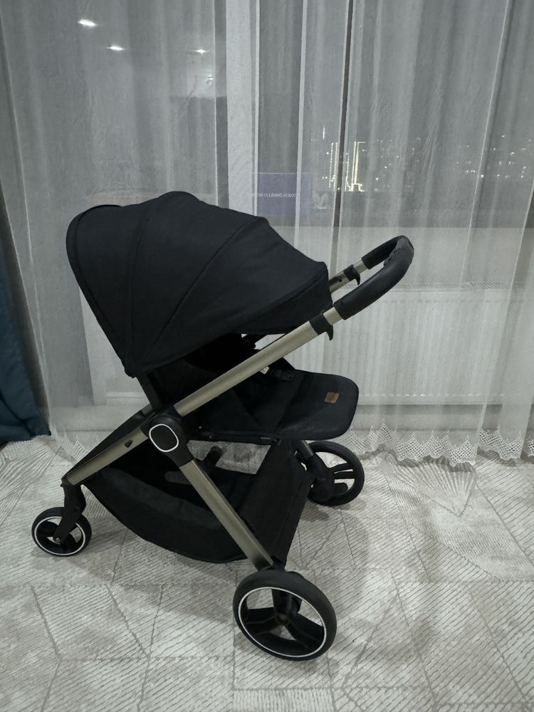 Продаю коляску 2в1