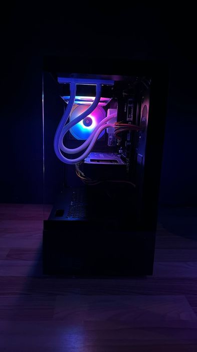 Vand PC Gaming Ryzen 5 8400F RTX 3060 12gb | 32gb DDR5 | 1TB SSD | NOU