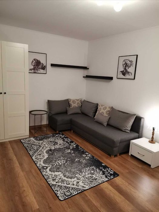 Închiriez garsonieră în zona Parcul Circului - 390 euro