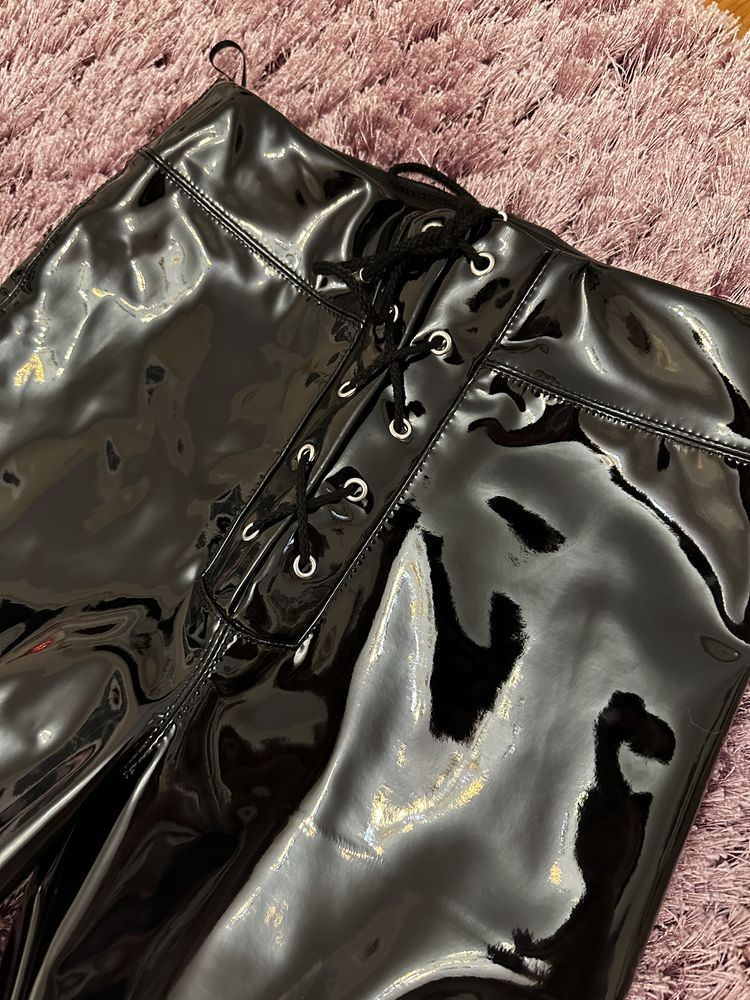 Pantaloni latex Nissa