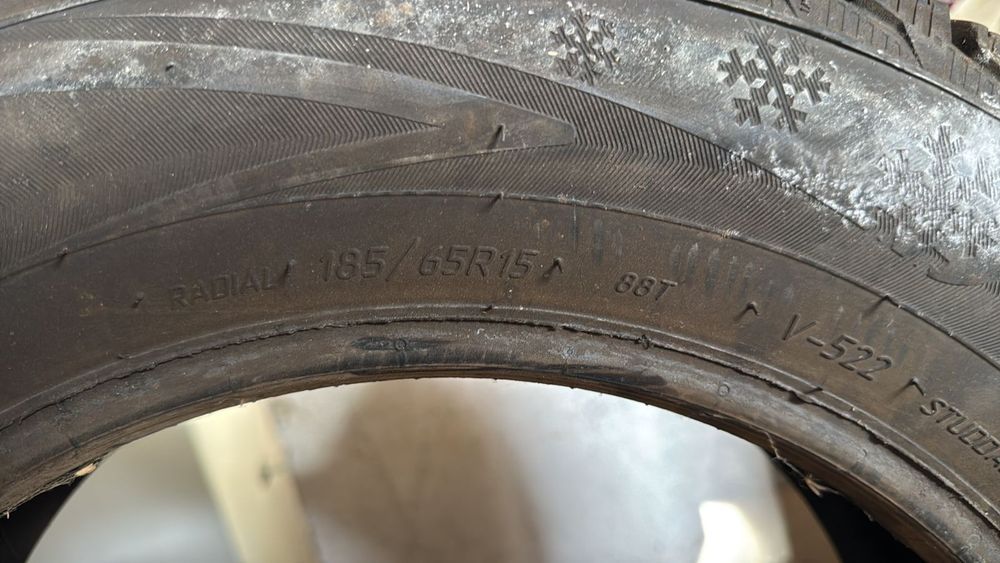 Продается зимний колесо