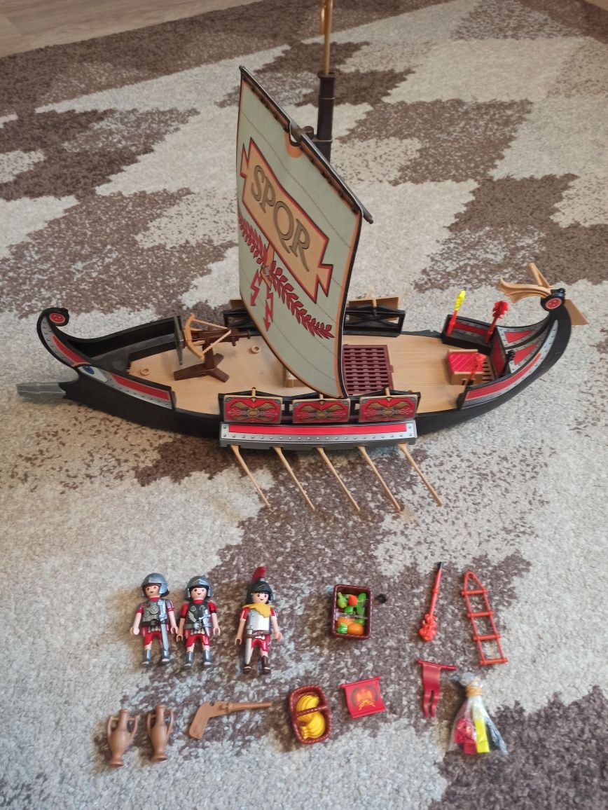 Playmobil "Nava Razboinicilor" & Tribuna regala