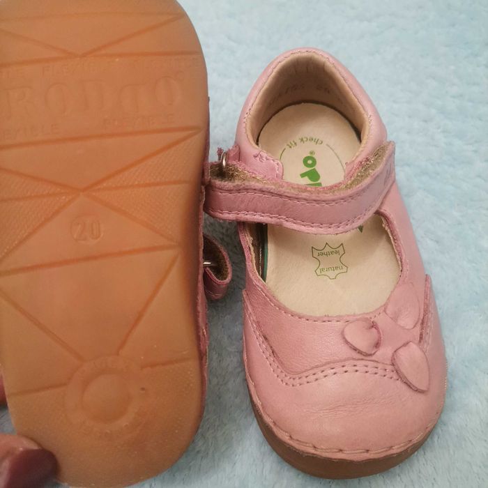 Детски обувки номер 20ти