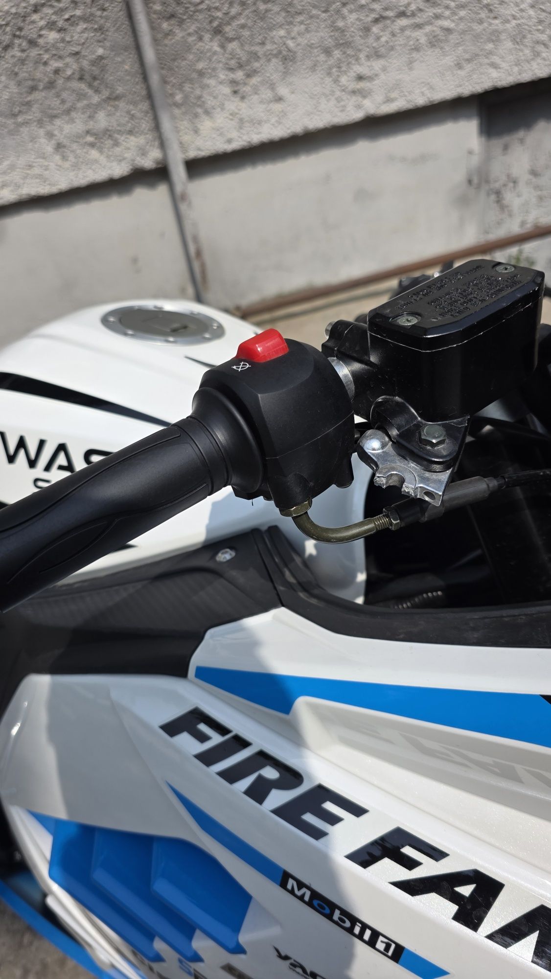 Dugatti reprika 250cc