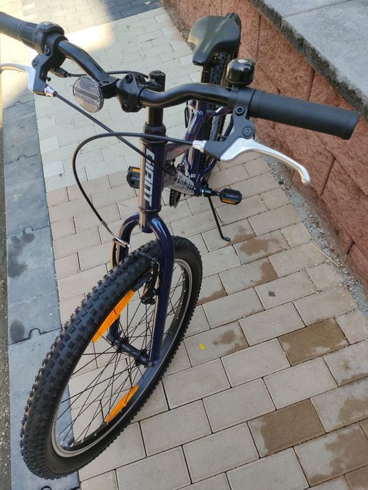 Bicicleta Giant 24 " Aluminiu  ca noua ! 
Jante duble