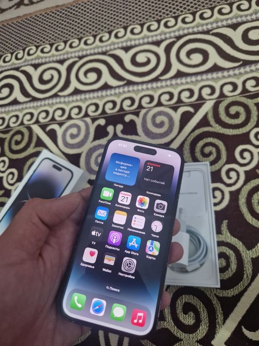 Iphone 14pro в хорошем состояние