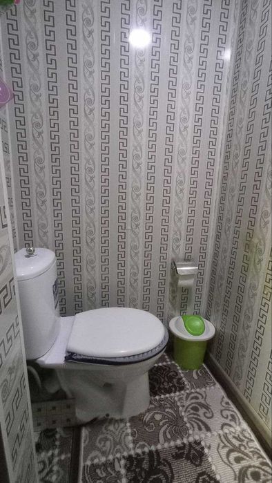 Продается кваритра 3х комнатная, (Бывшие общежитие)