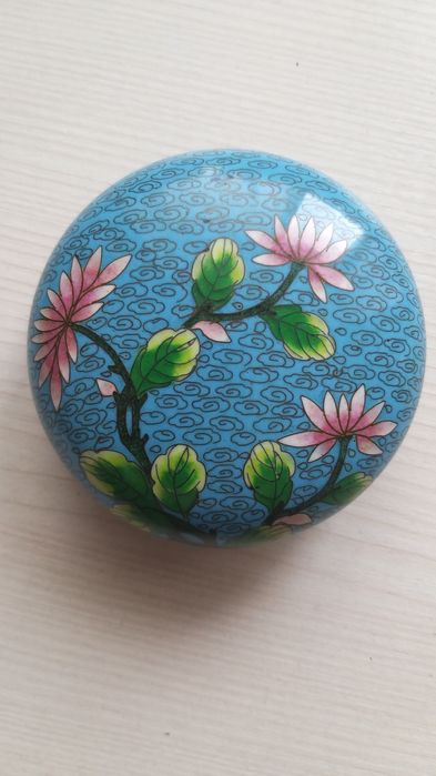 продам шкатулку клуазоне - старый Китай