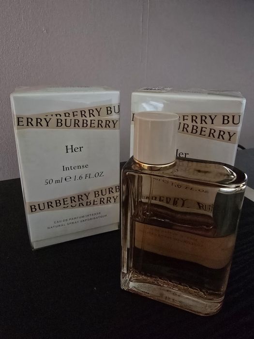 Apa de parfum Burberry her intense-50 ml ( discontinuat)