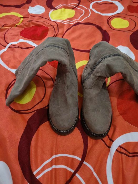 Cizme piele întoarsă nr 37