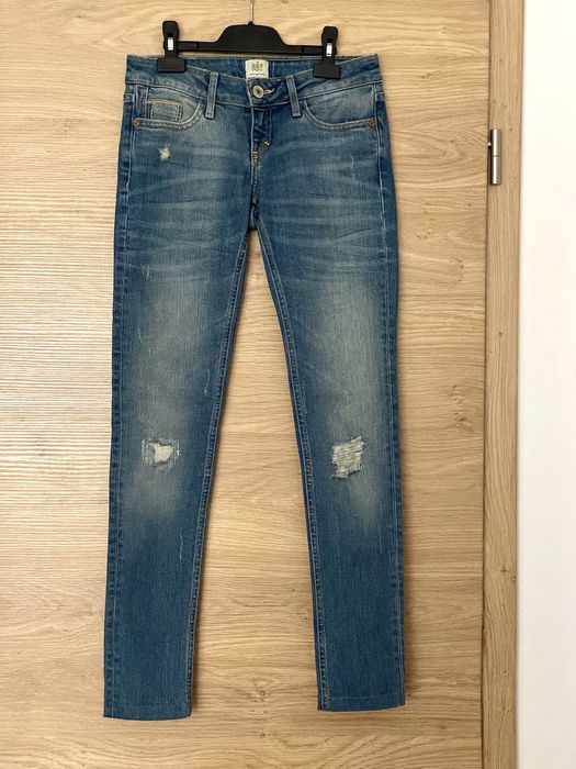 Blugi River Island marimi 6-8 (UK)