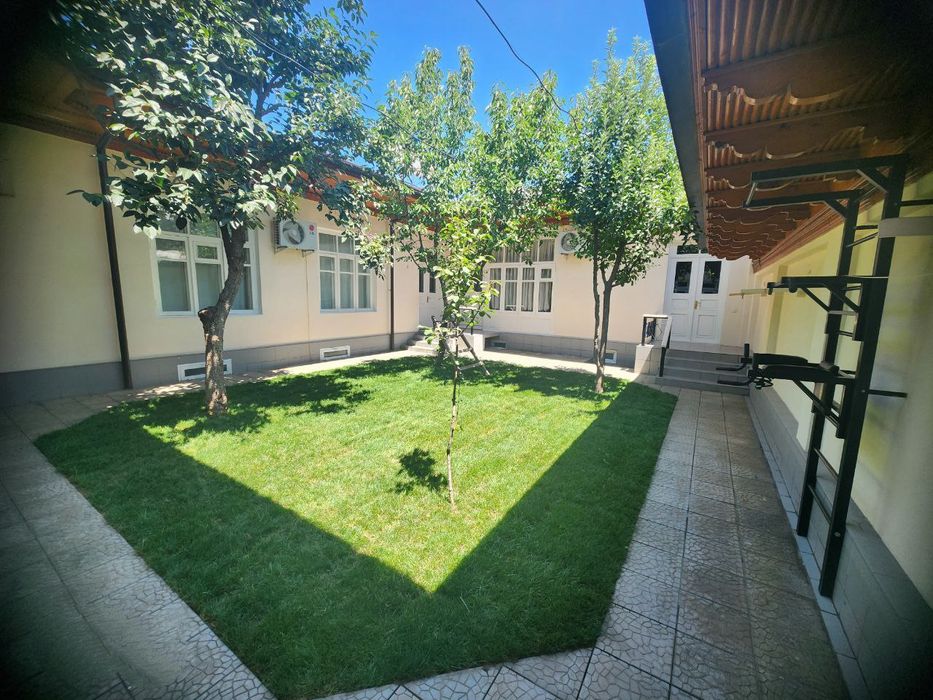 Срочно шофайз махаллада Ховли уй-жой сотилади