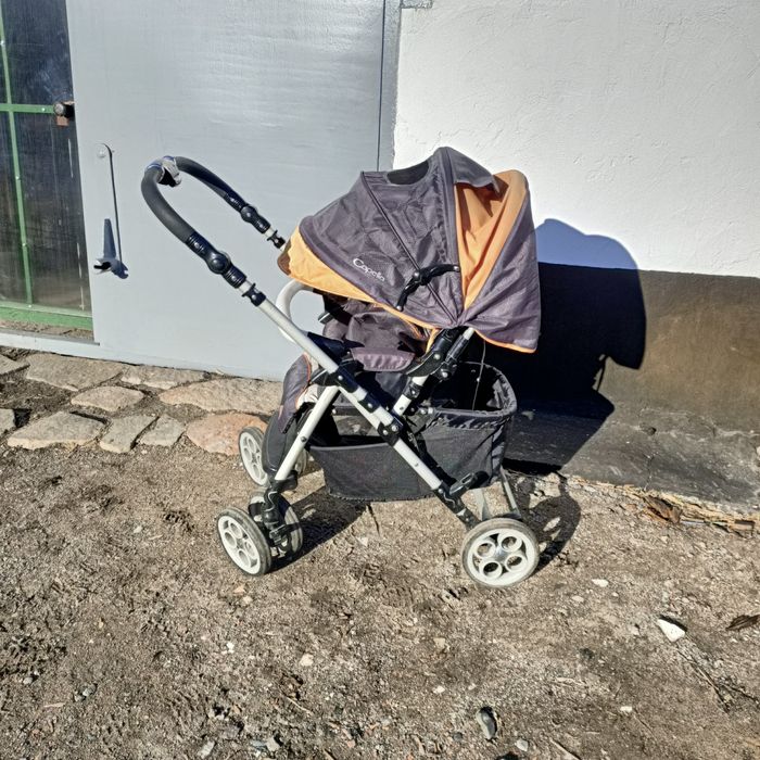 Коляска детская прогулочная