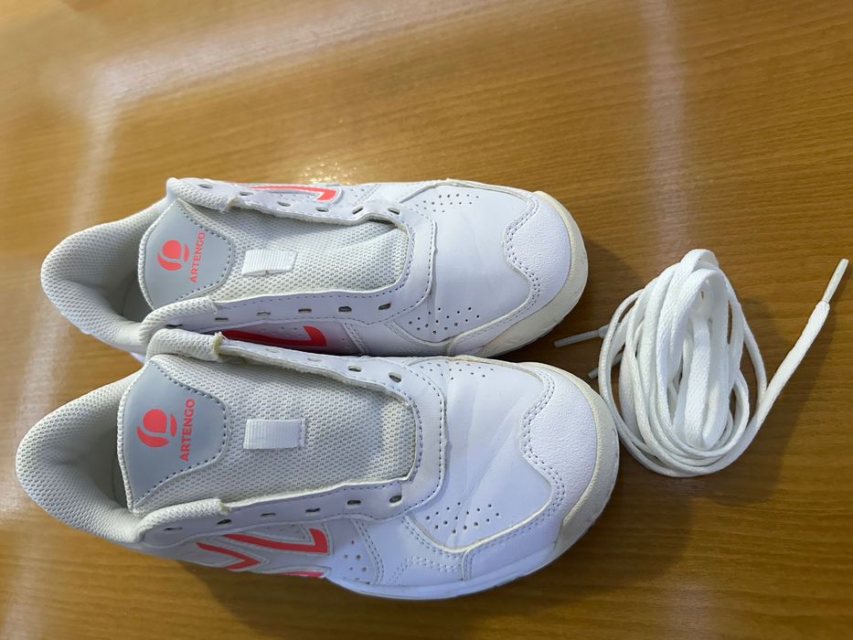 Маратонки за тенис, дамски