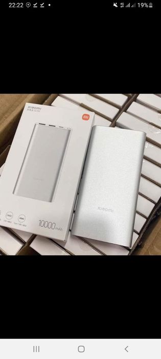 MI POVERBANK 10000A.bistra zaryad.22.5v YAHSHISI:baxoni telefon bersin