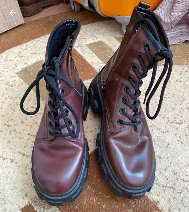 Vand bocanci toamnă-iarna