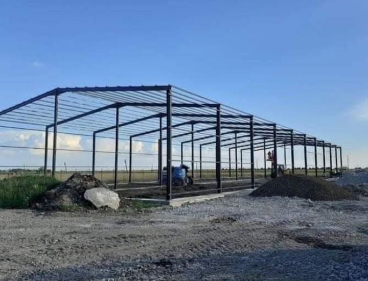 Vând hala metalica 10x20x4 din profil