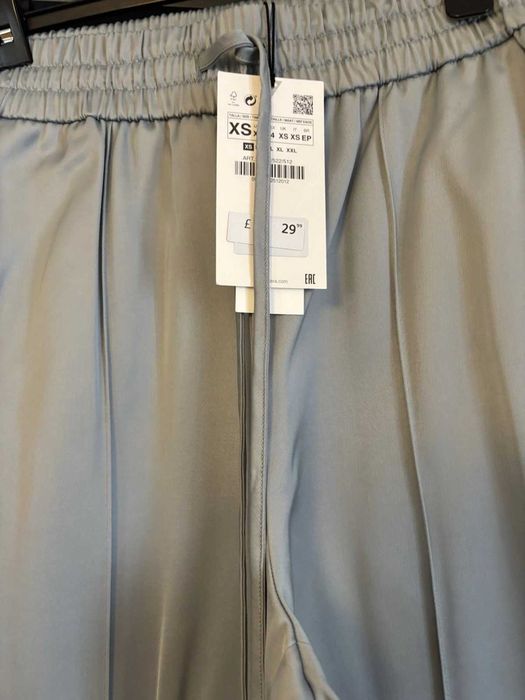ZARA Сатенен костюм