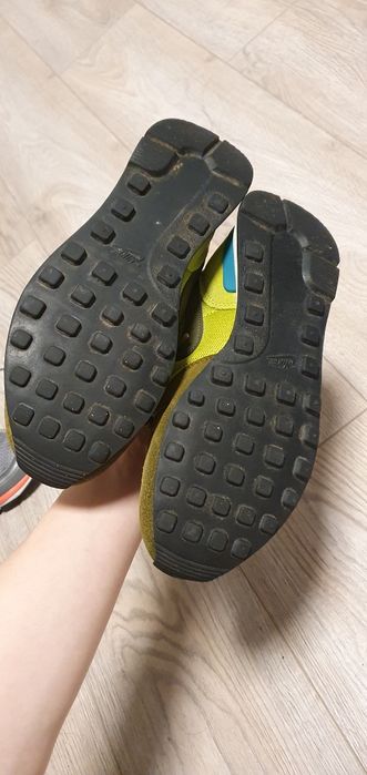 Nike Internationalist