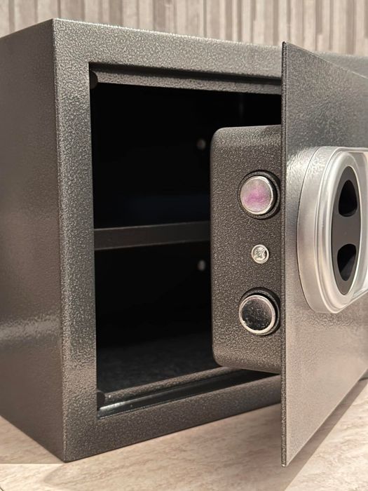 Електронен Сейф за Дома и Офиса!