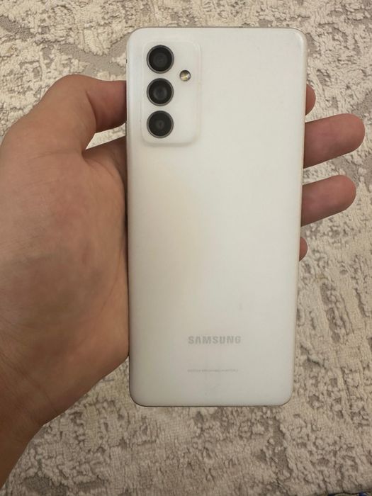 Самсунг квантум 2/ A82 5g состояние идеально заводская защитная пленка