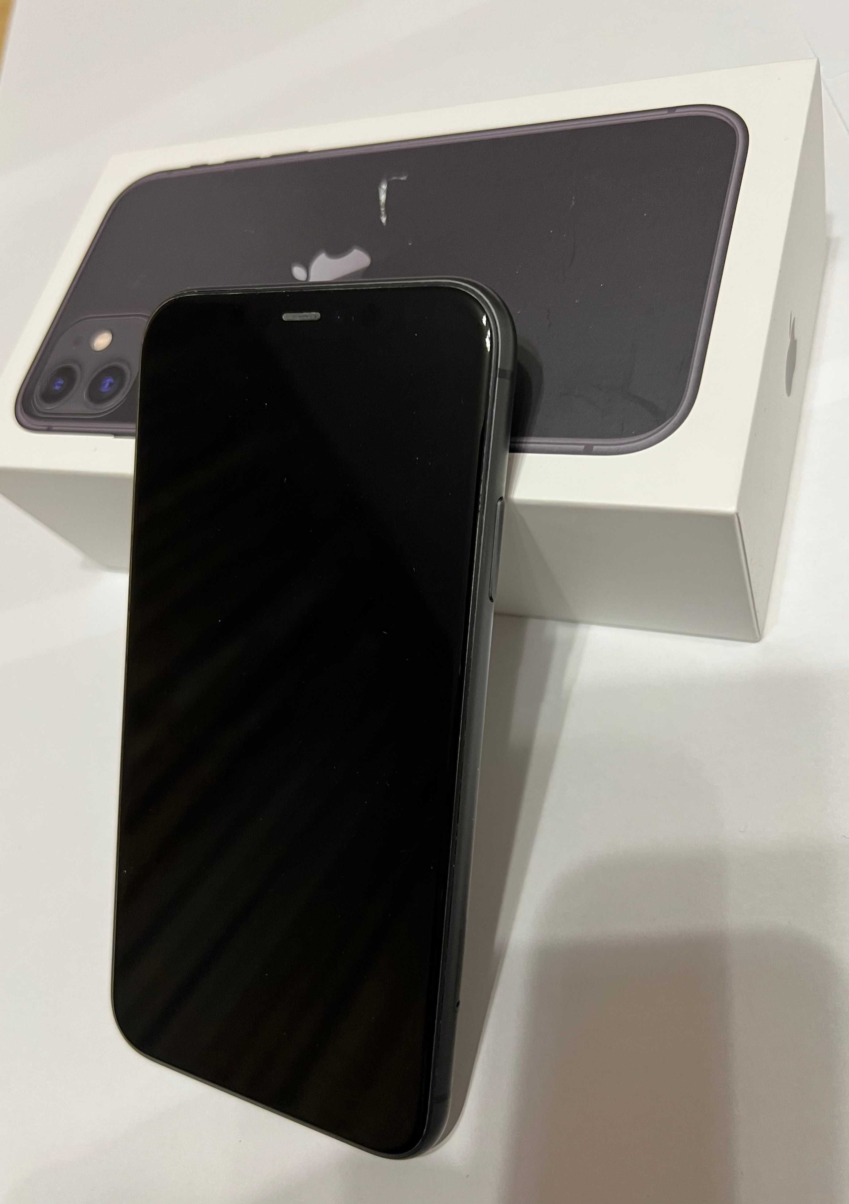 iPhone 11 black 64 GB Neverlocked