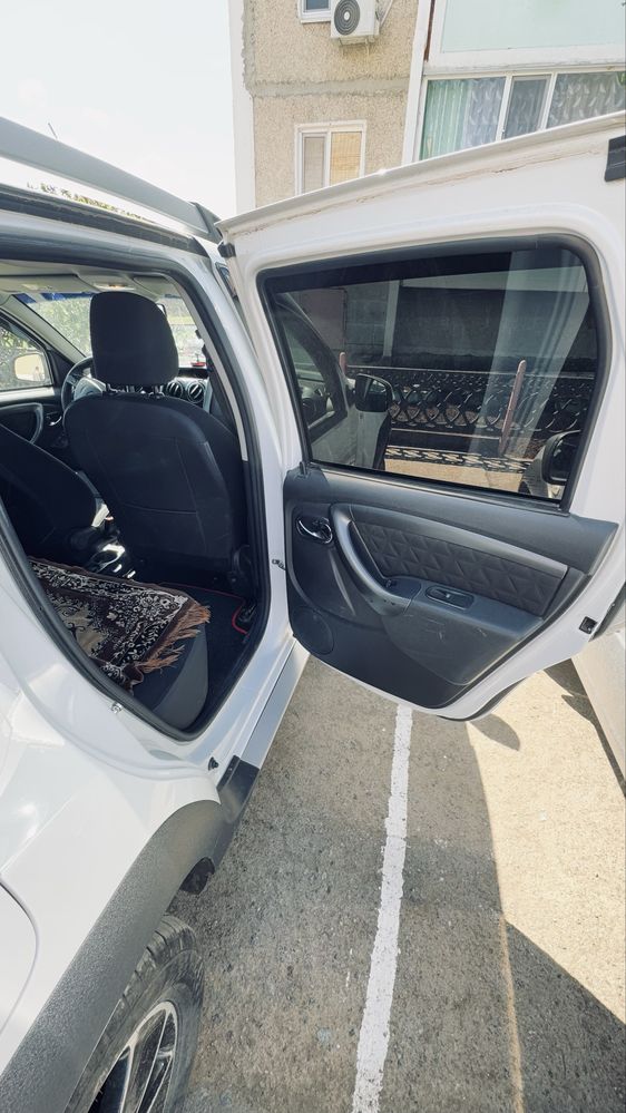 Продам кроссовер Renault Duster