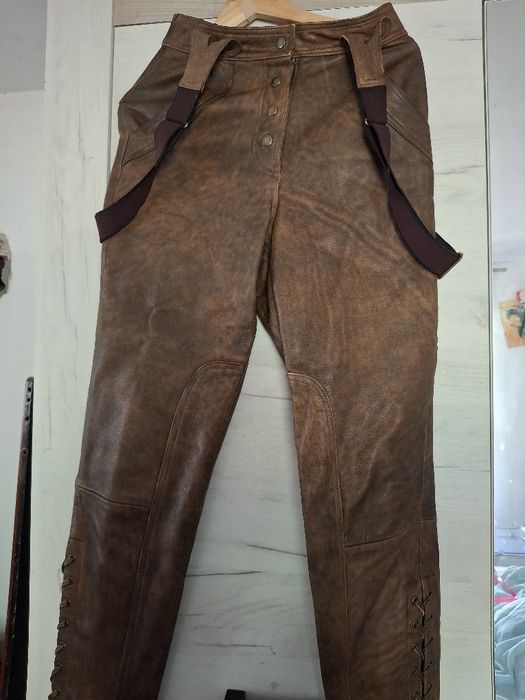 Pantaloni cu bretele piele naturala
