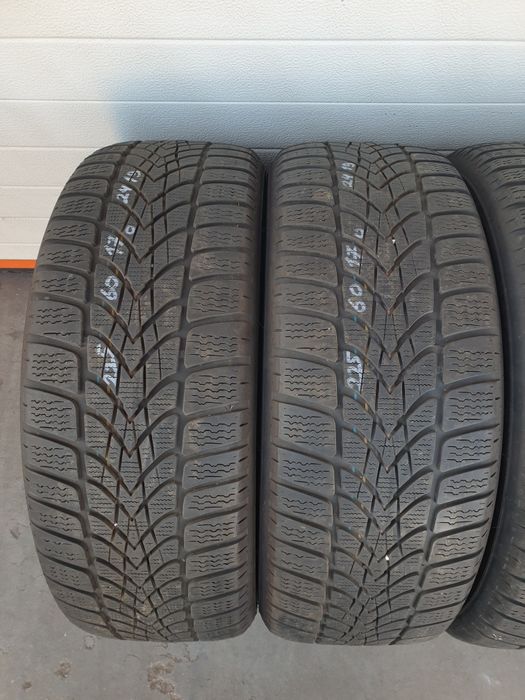 Зимни гуми 4 броя DUNLOP SpWintre Sport4D 225 60 R17 дот 2419