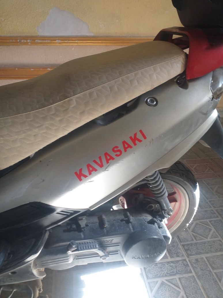 Скутер.. Kavasaki