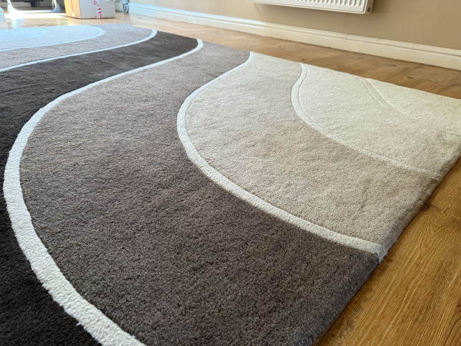 Covor mare linii abstracte