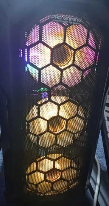 Calculator Gaming – i5-10400F GTX 2060 6GB 16GB RAM SSD 250  + HDD 1TB