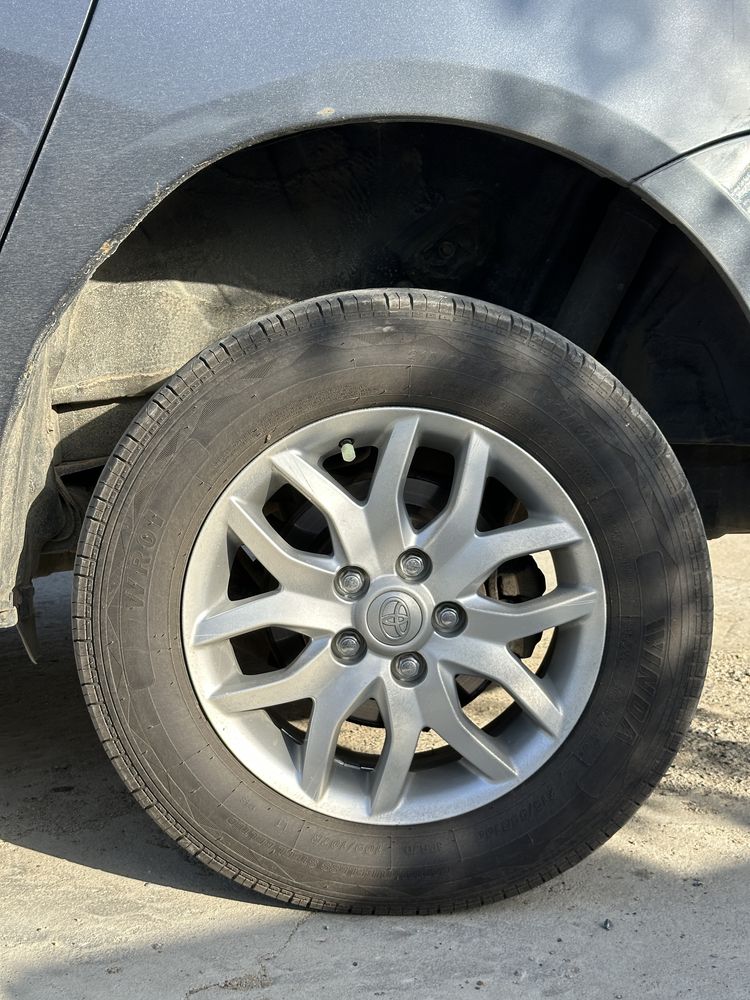 Toyota диск R16 оригинал